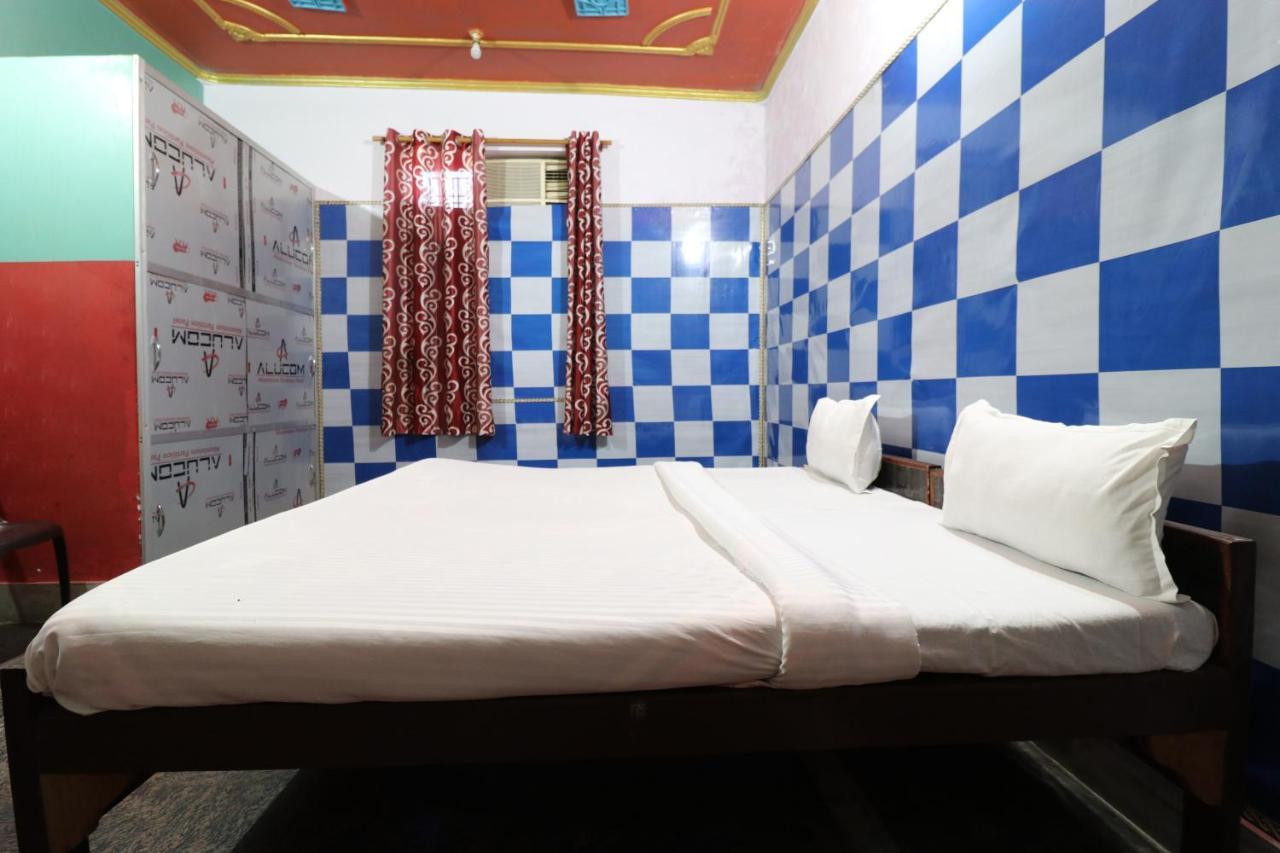Oyo 27695 Hotel Relation Kanpur Exterior foto