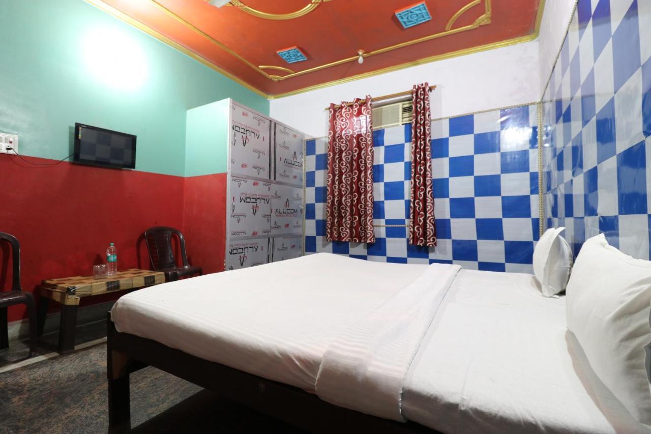 Oyo 27695 Hotel Relation Kanpur Exterior foto