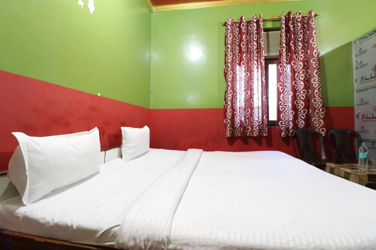 Oyo 27695 Hotel Relation Kanpur Exterior foto